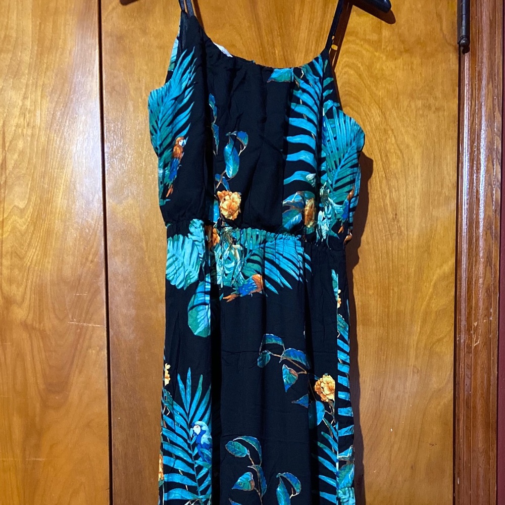 Women’s maxi dress